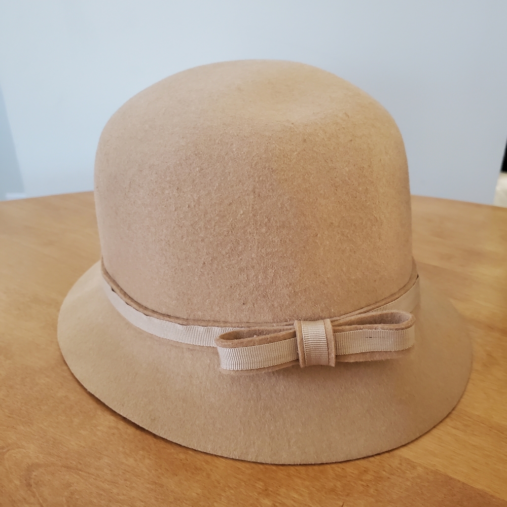 August Hats Classic Bowler with Bow
